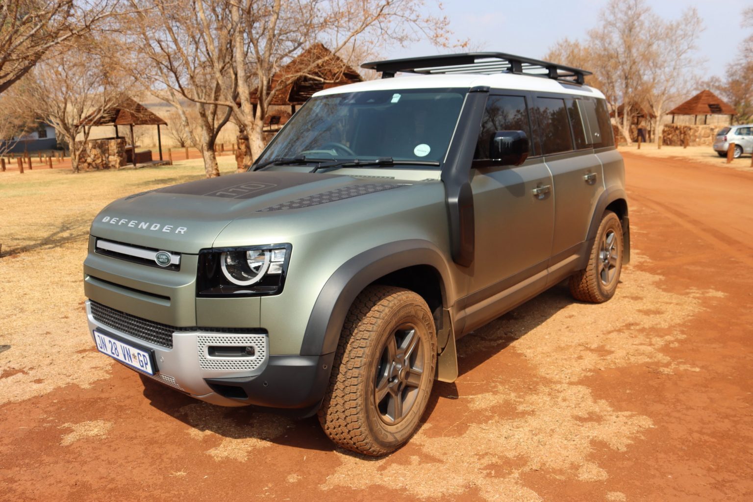 Jaguar Land Rover Defender