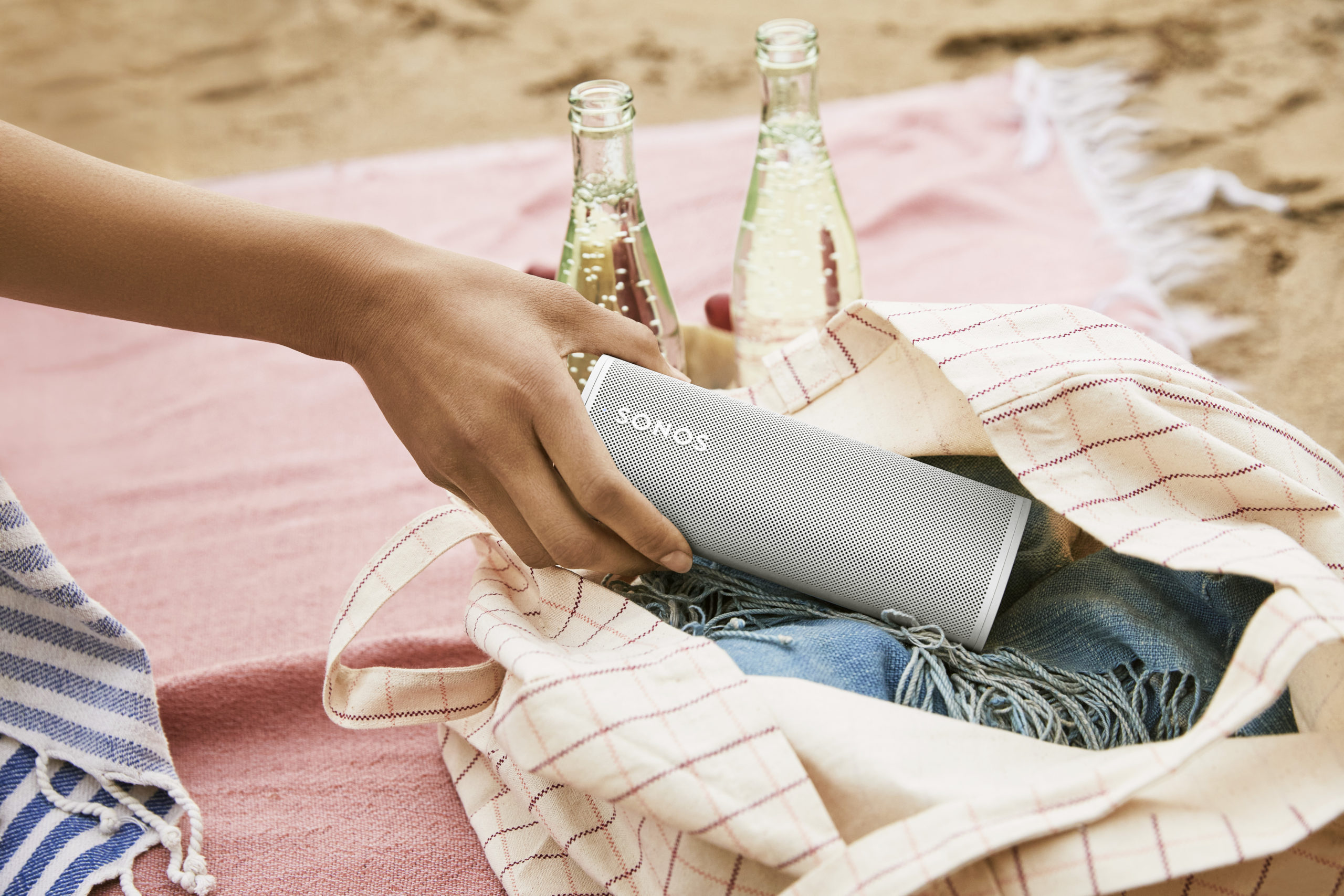 sonos roam beach