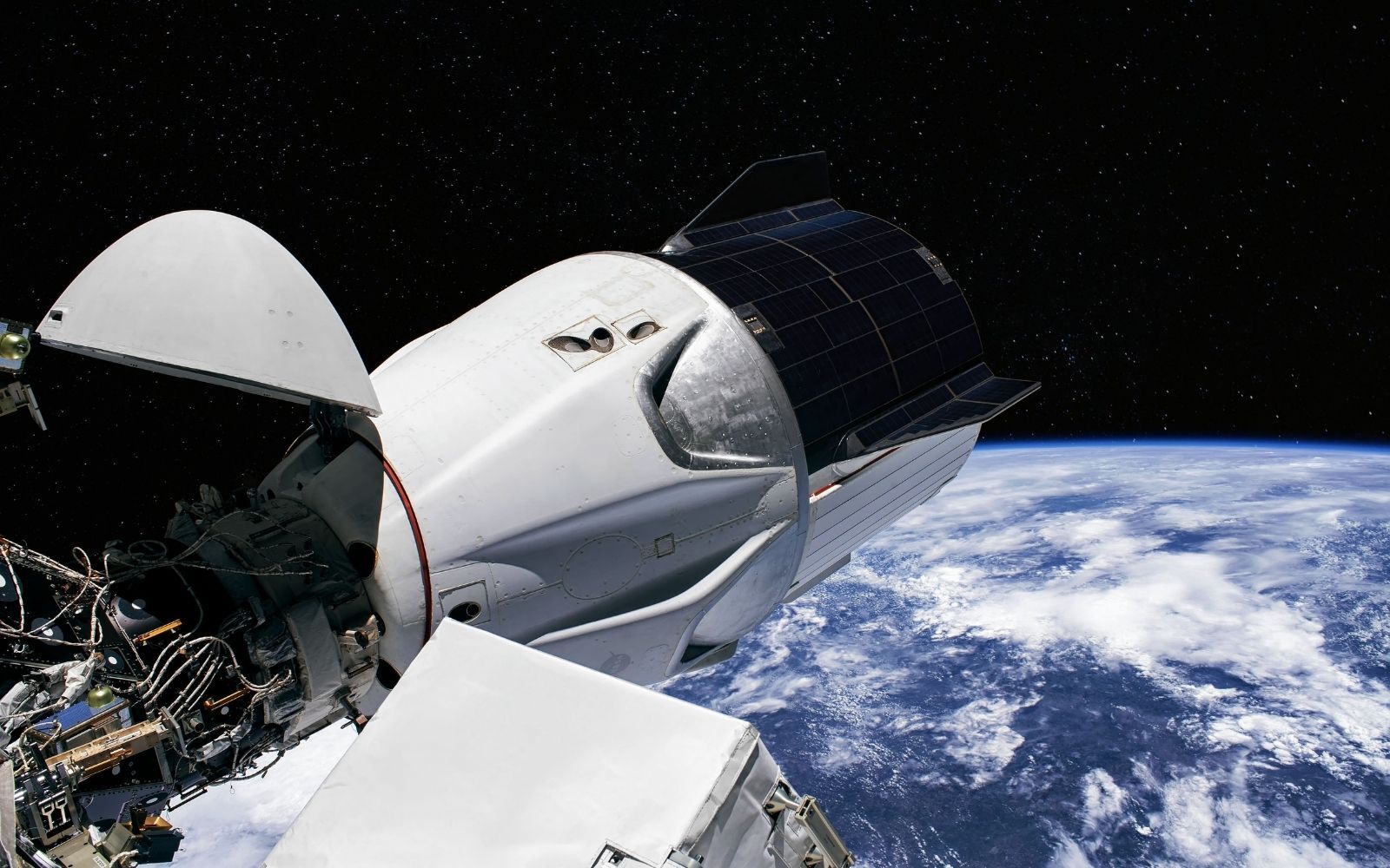 NASA SpaceX docked Light Start: SpaceX Dragon, Samsung, Apple, Roland