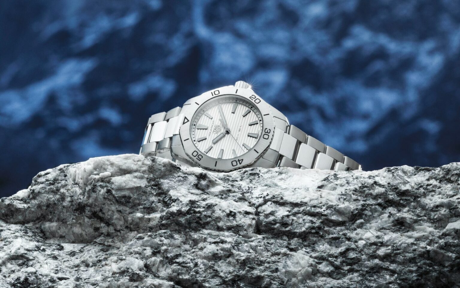 Tag Heuer Aquaracer Professional 200