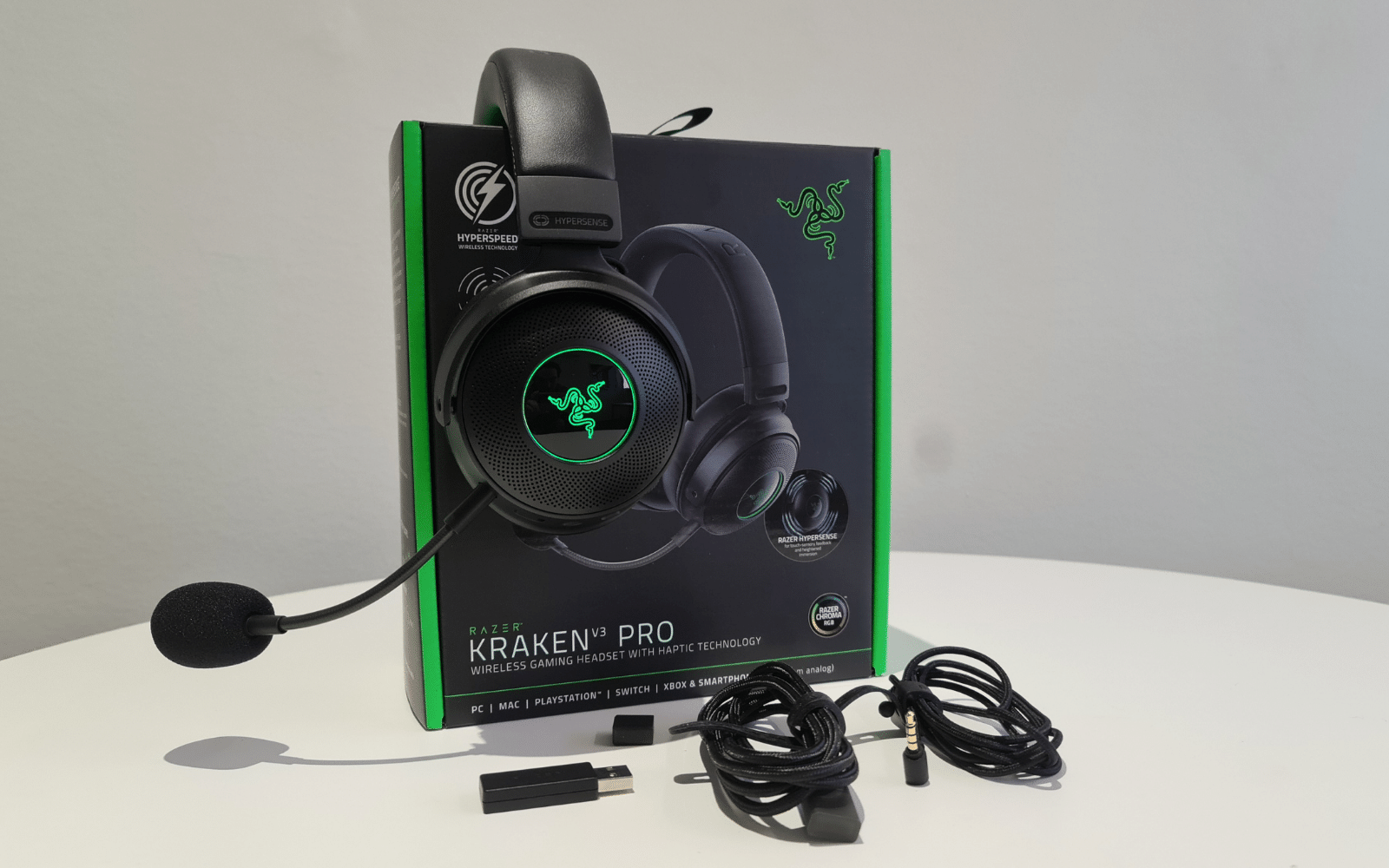 Razer Kraken V3 Pro Review - Decent Gaming Cans, Even Without The
