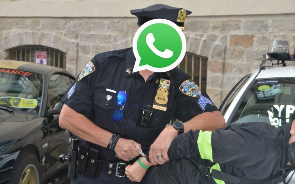 WhatsApp Cops