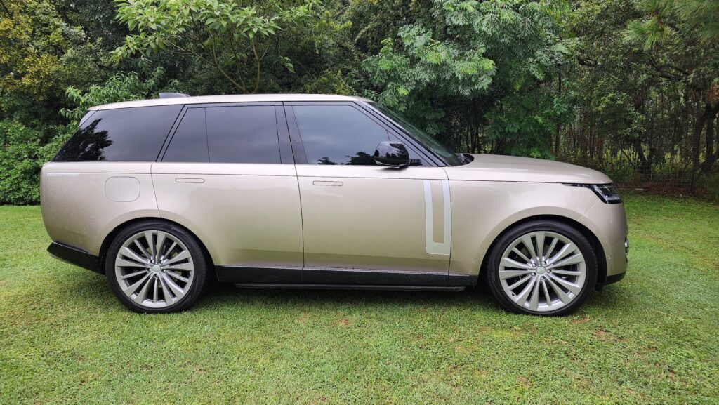 Range Rover First Edition (2023)