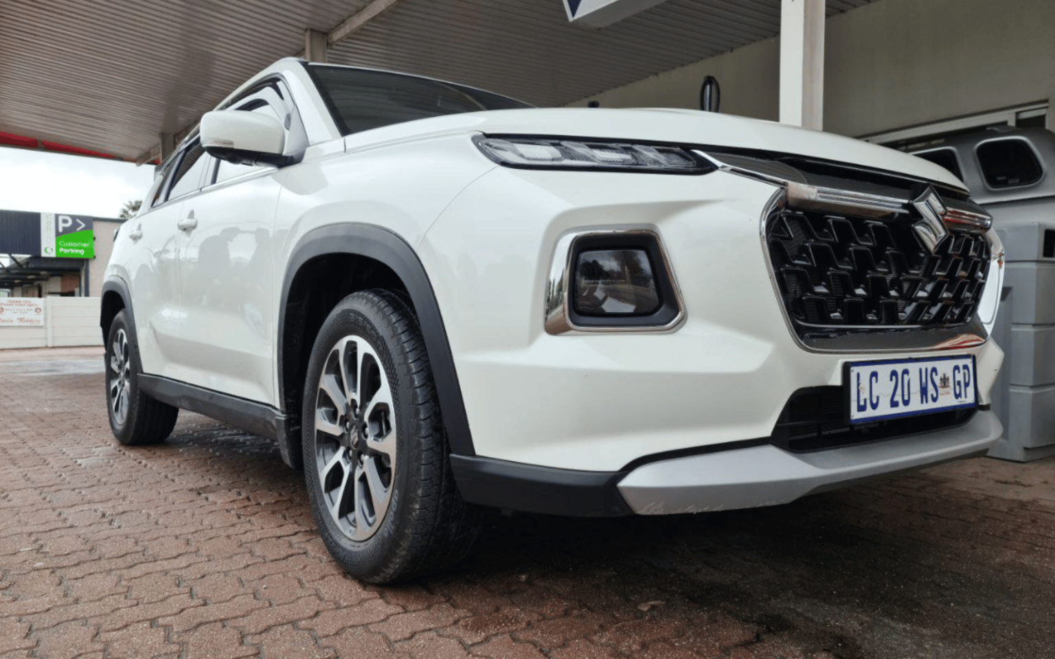 Suzuki Grand Vitara Hybrid