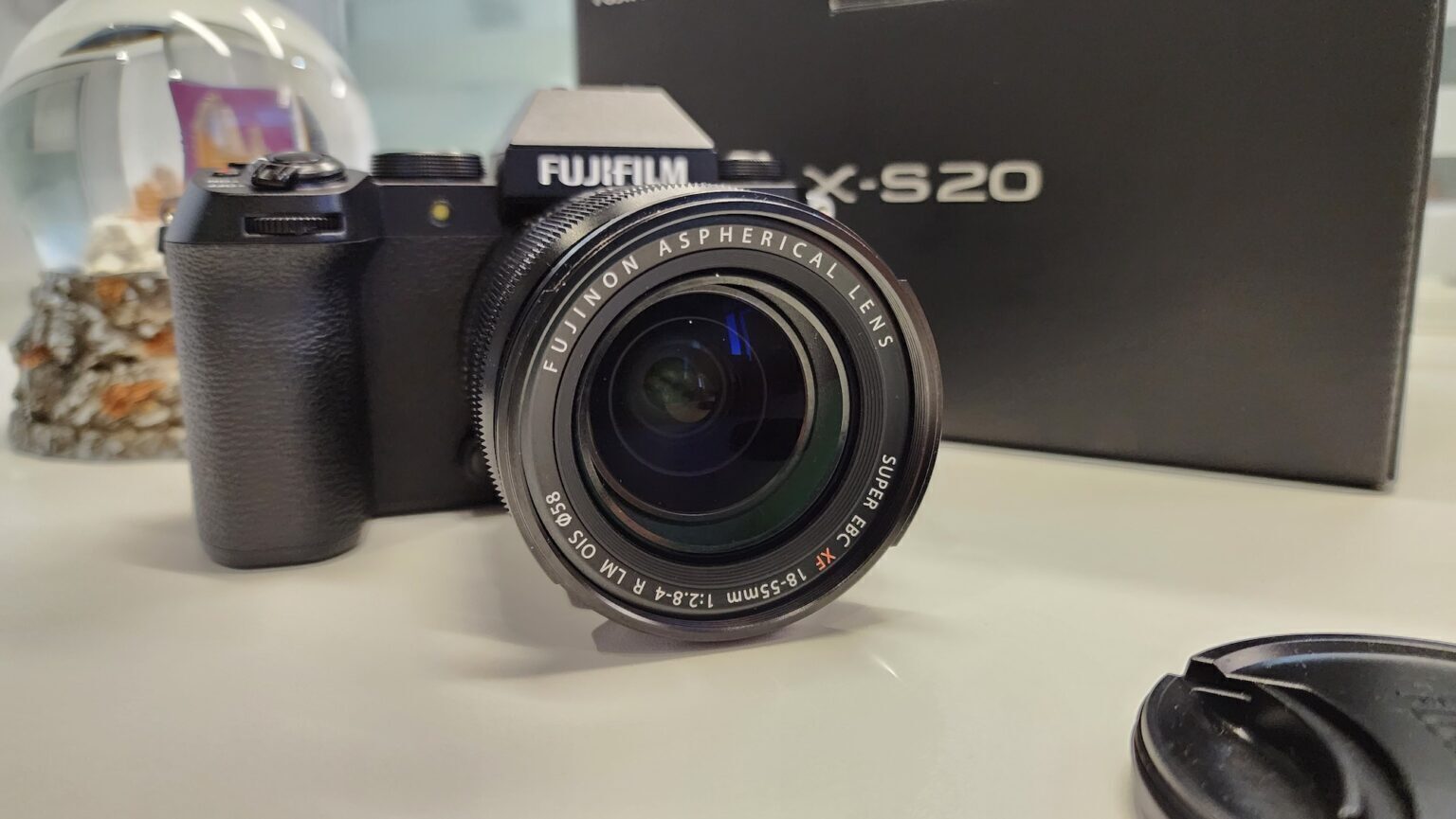 Fujifilm X-S20 2