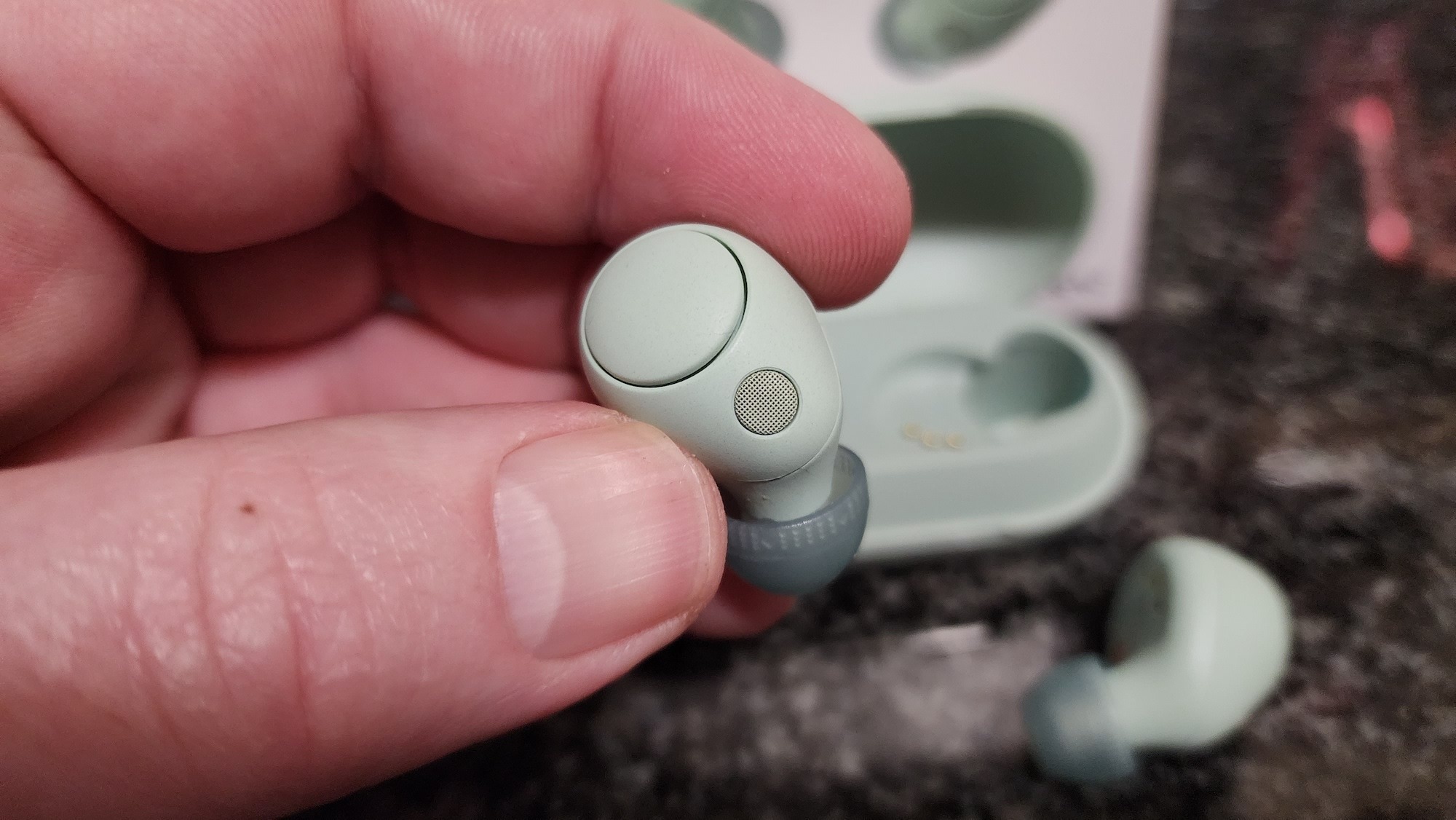 Sony WF-C700N In-ear Buds Review - Little Green Monster - Stuff South Africa