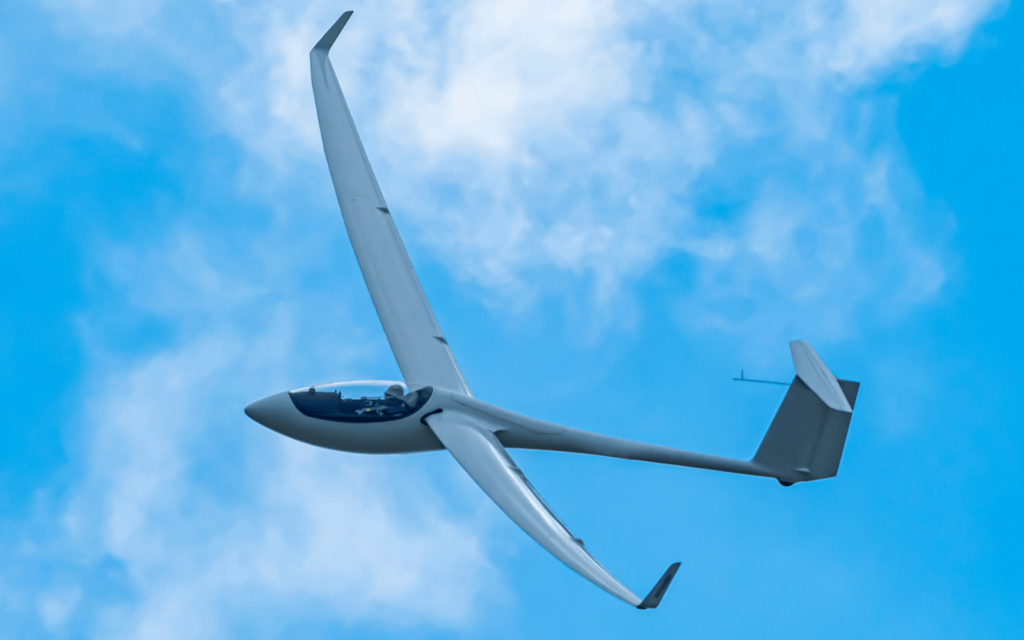 Plane gliding (ChatGPT)
