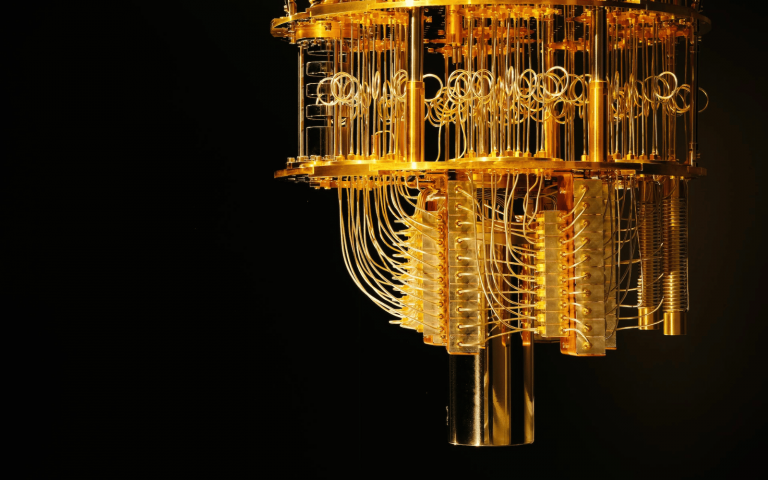 Quantum computer (IBM)