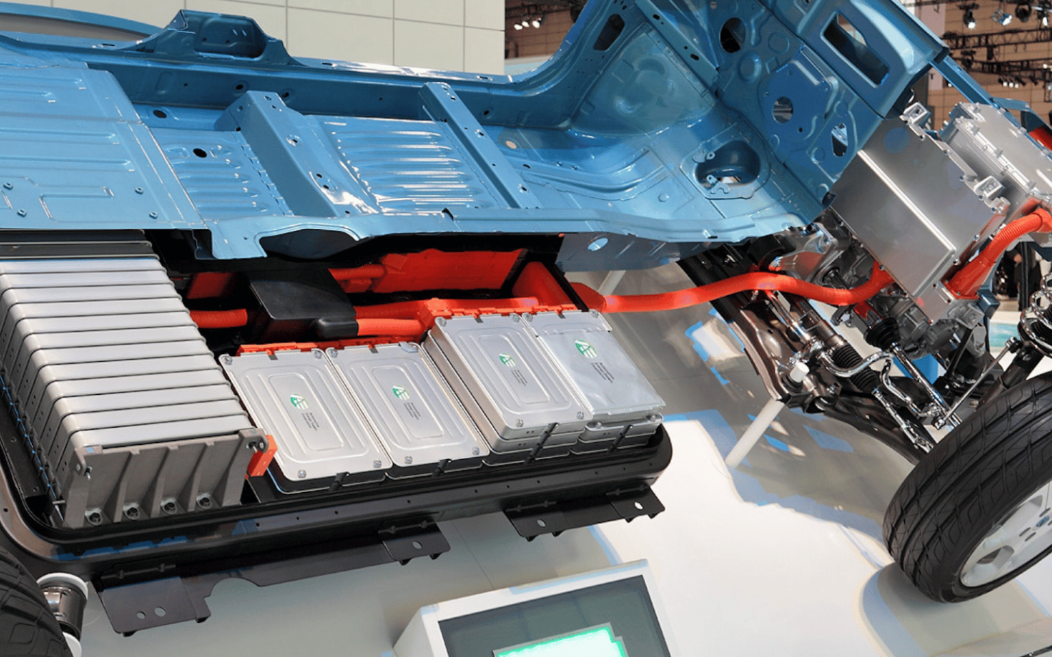 Nissan Leaf batteries (CC BY-SA, The Conversation)