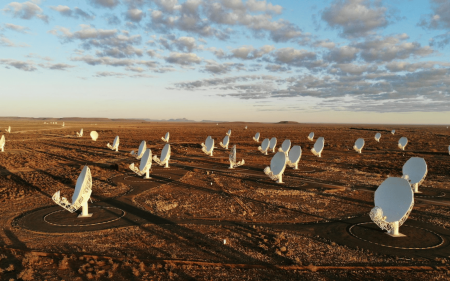 MeerKAT radio telescope South Africa (The Conversation) (SARAO)