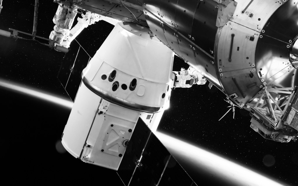 SpaceX header