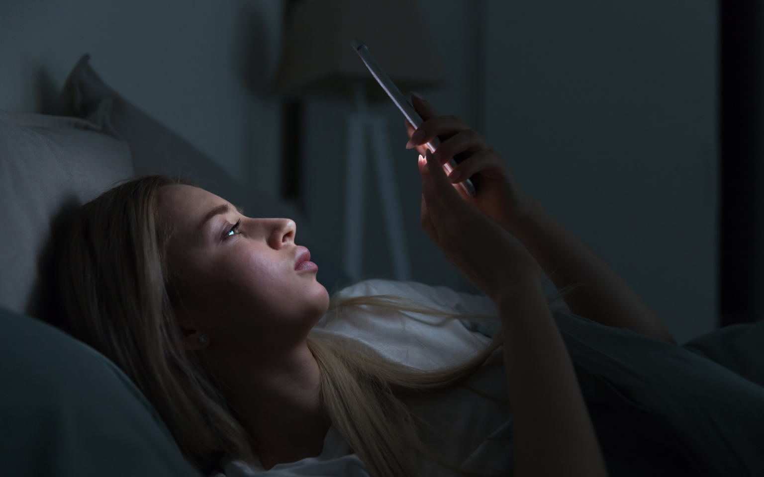 Phone in bed blue light