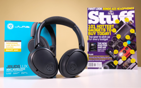 JLab Lux ANC review – Big lux for lil’ bucks jlab lux