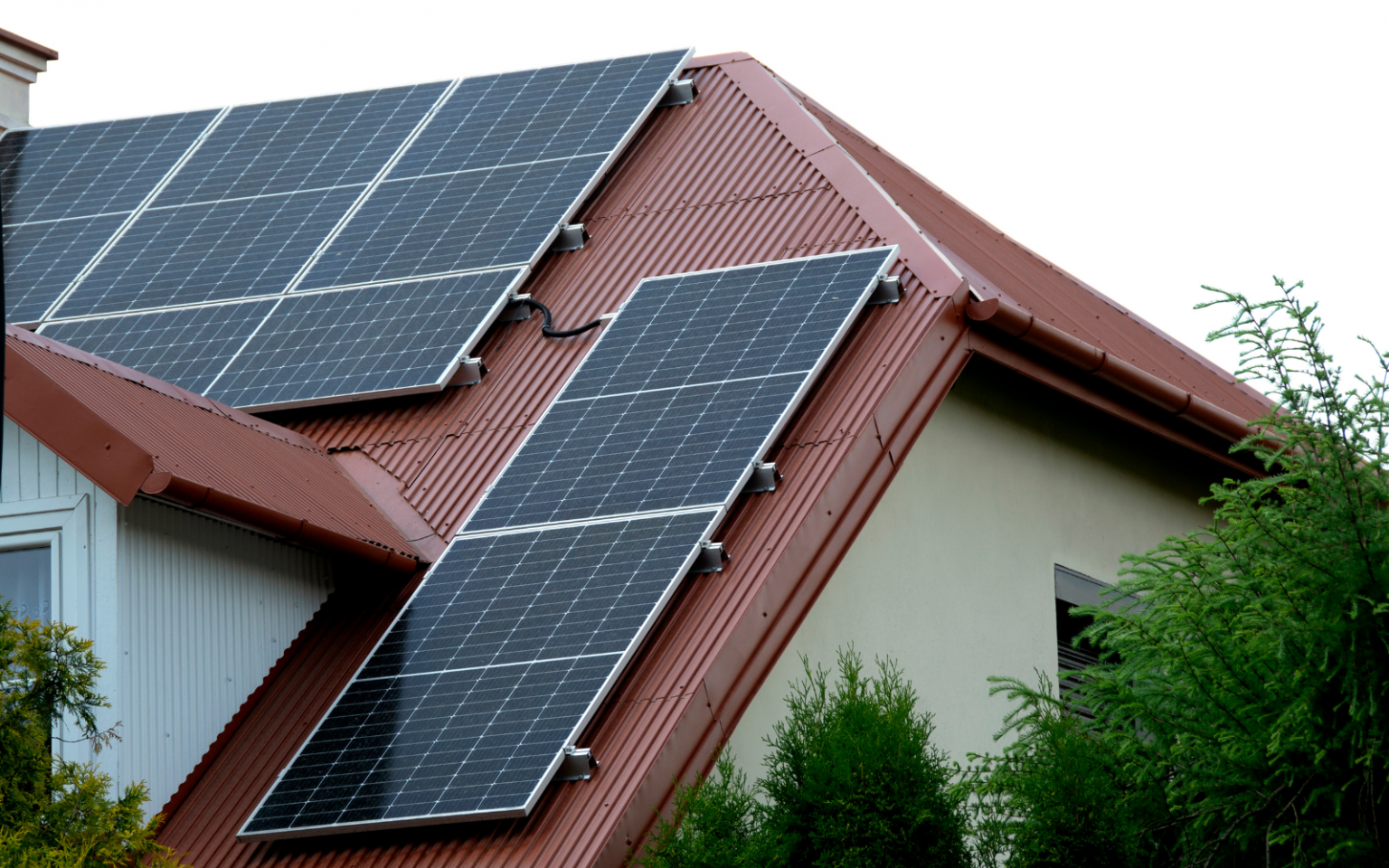 Solar panel roof header (Eskom SEO)