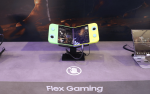 Samsung Flex Gaming