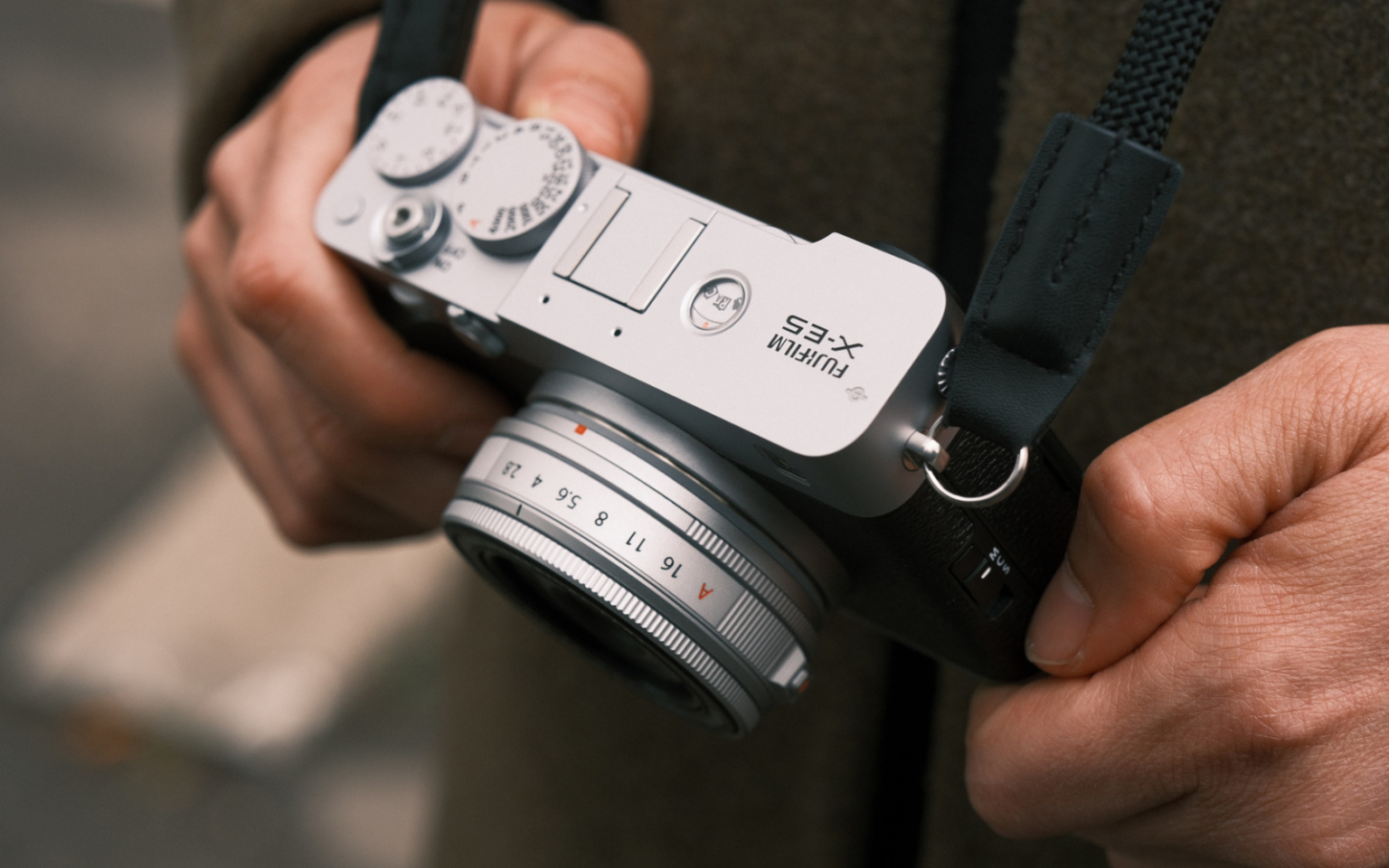 Fujifilm X-E5 header