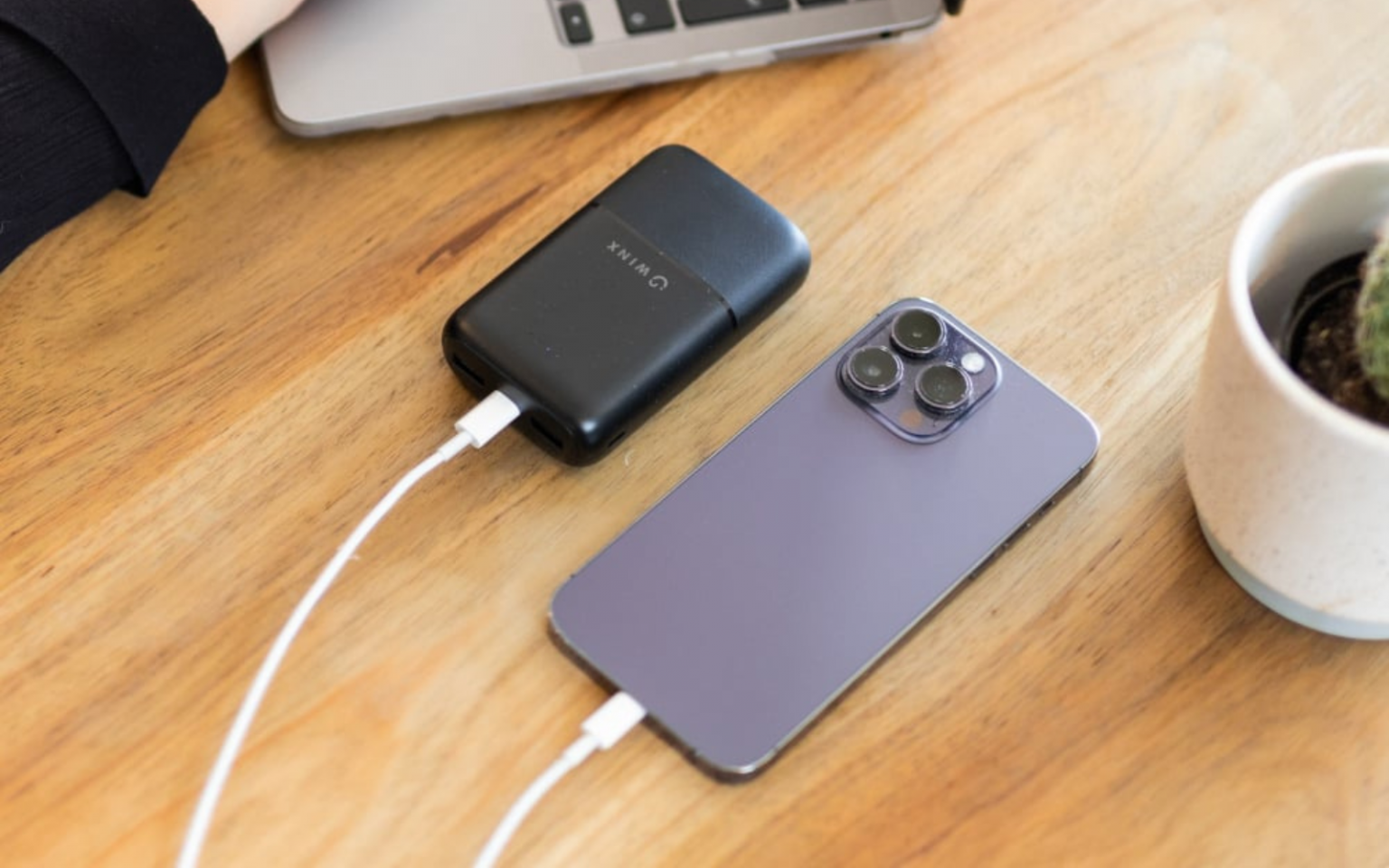 WINX Go Simple power bank Header