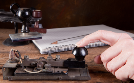 Telegraph (AI) header