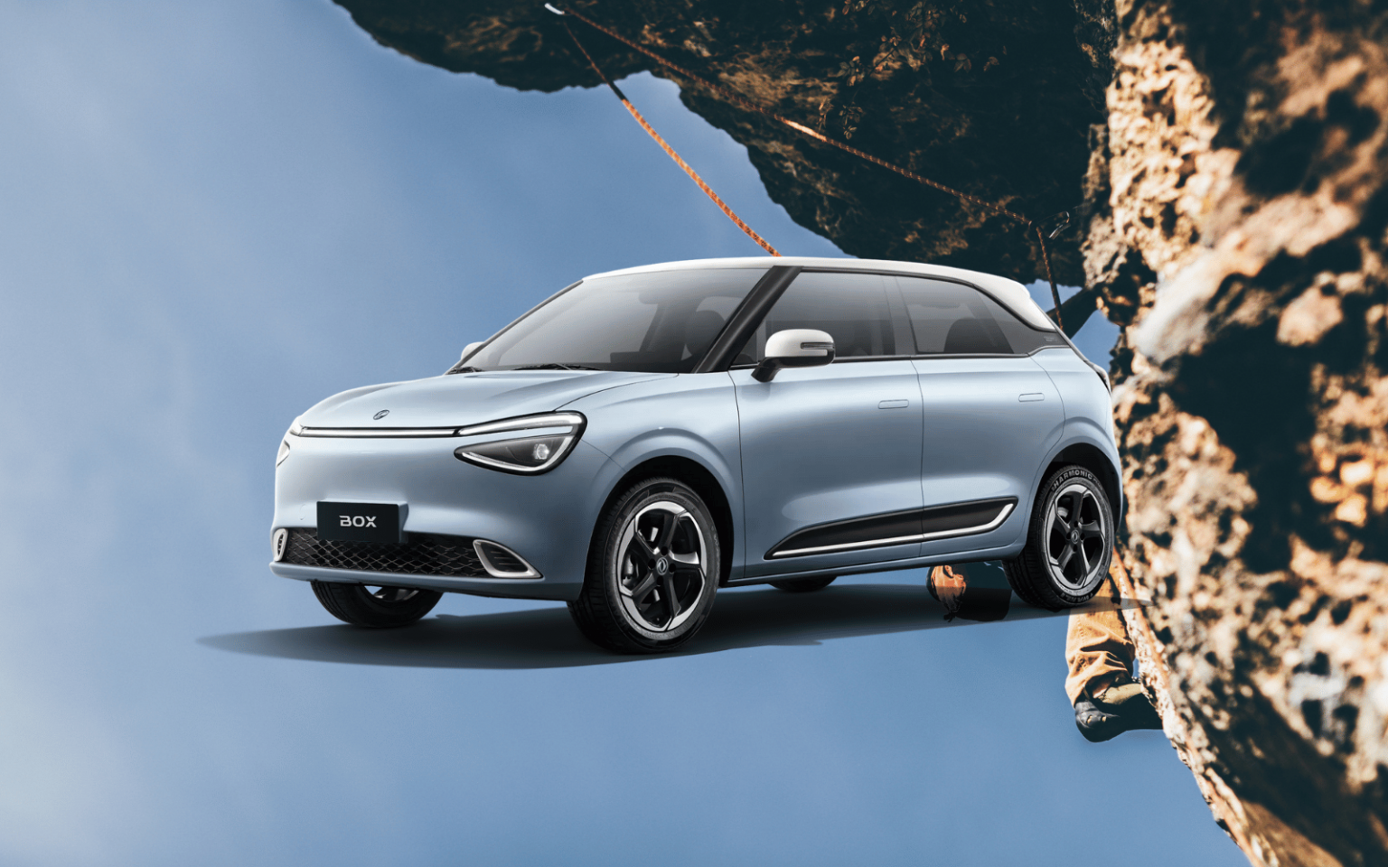 One mUther of a Dongfeng – SA’s first EV-only showroom opens in Boksburg Xtreme mUther Dong