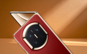 Huawei’s Mate X7 (and friends) will head to market following international unveiling Huawei Mate X7 main
