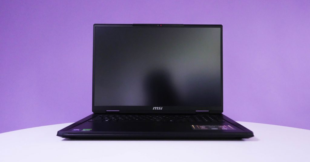 MSI Raider 18 HX main