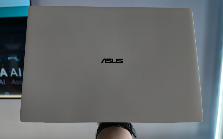 Asus ExpertBook Ultra