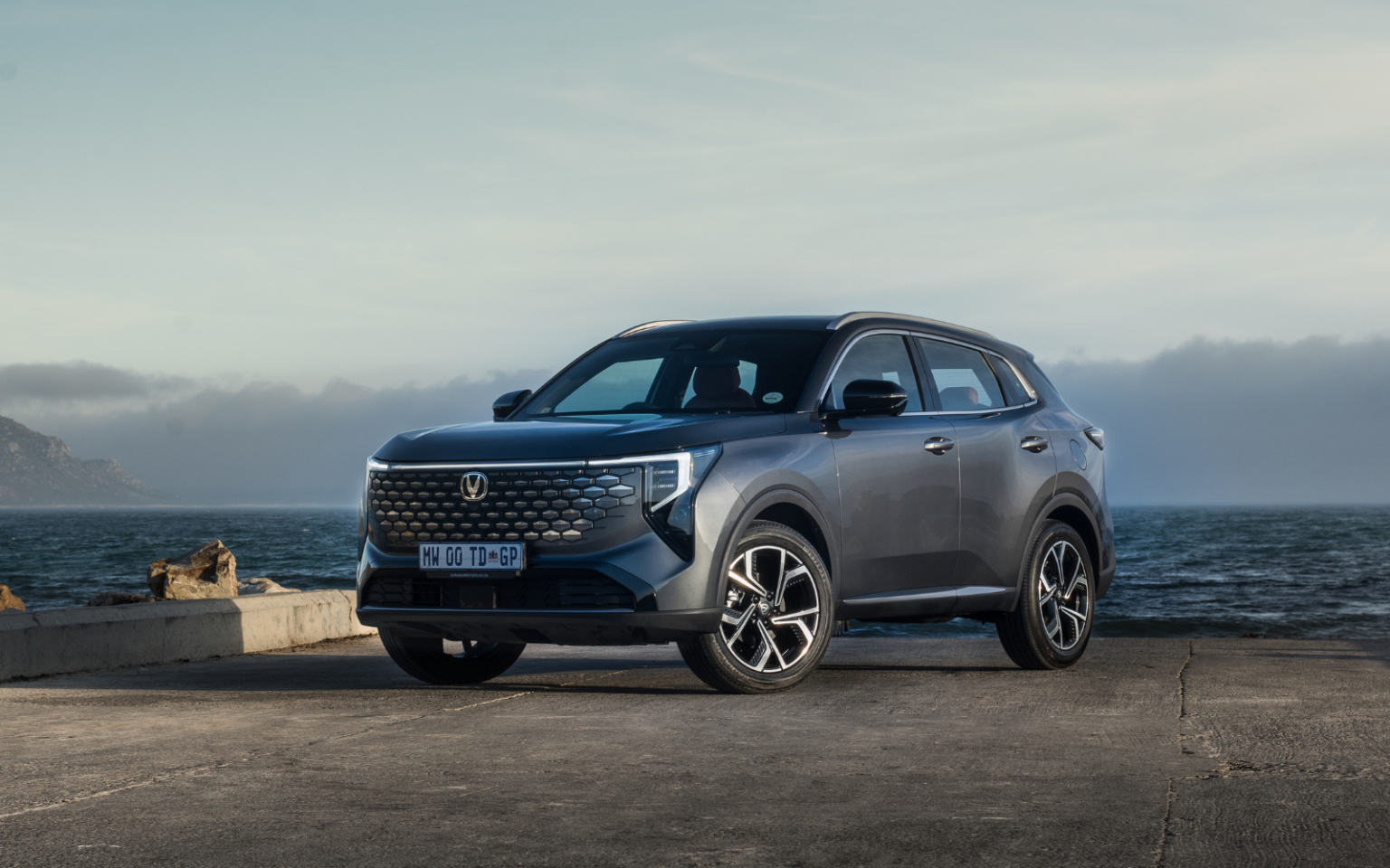 Changan’s Uni-S SUV rolls into SA with flagship claims, starting at R390,000 Changan Uni-S header