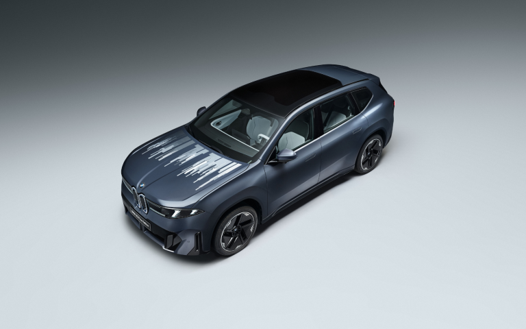 BMW iX3 Flow Edition header