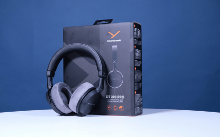 Beyerdynamic DT 270 Pro headphones in front of their box