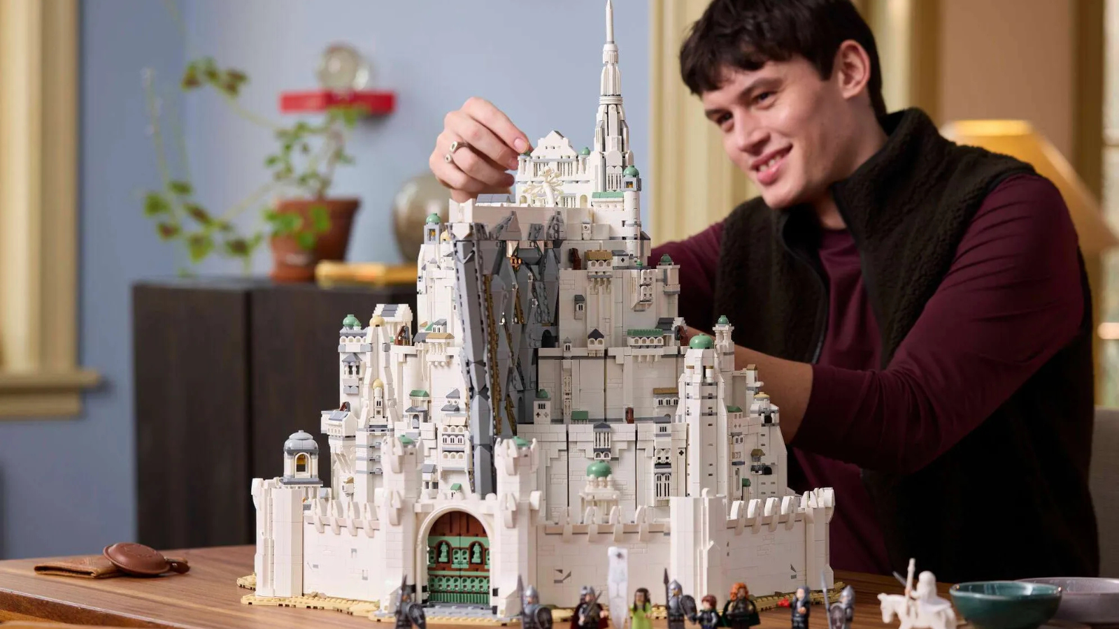 Lego LOTR Minas Tirith intext 3
