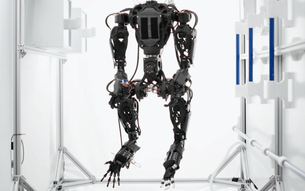 Orbit Robotics’ Helios is a four-armed robot intended for space Orbit Robotics Helios