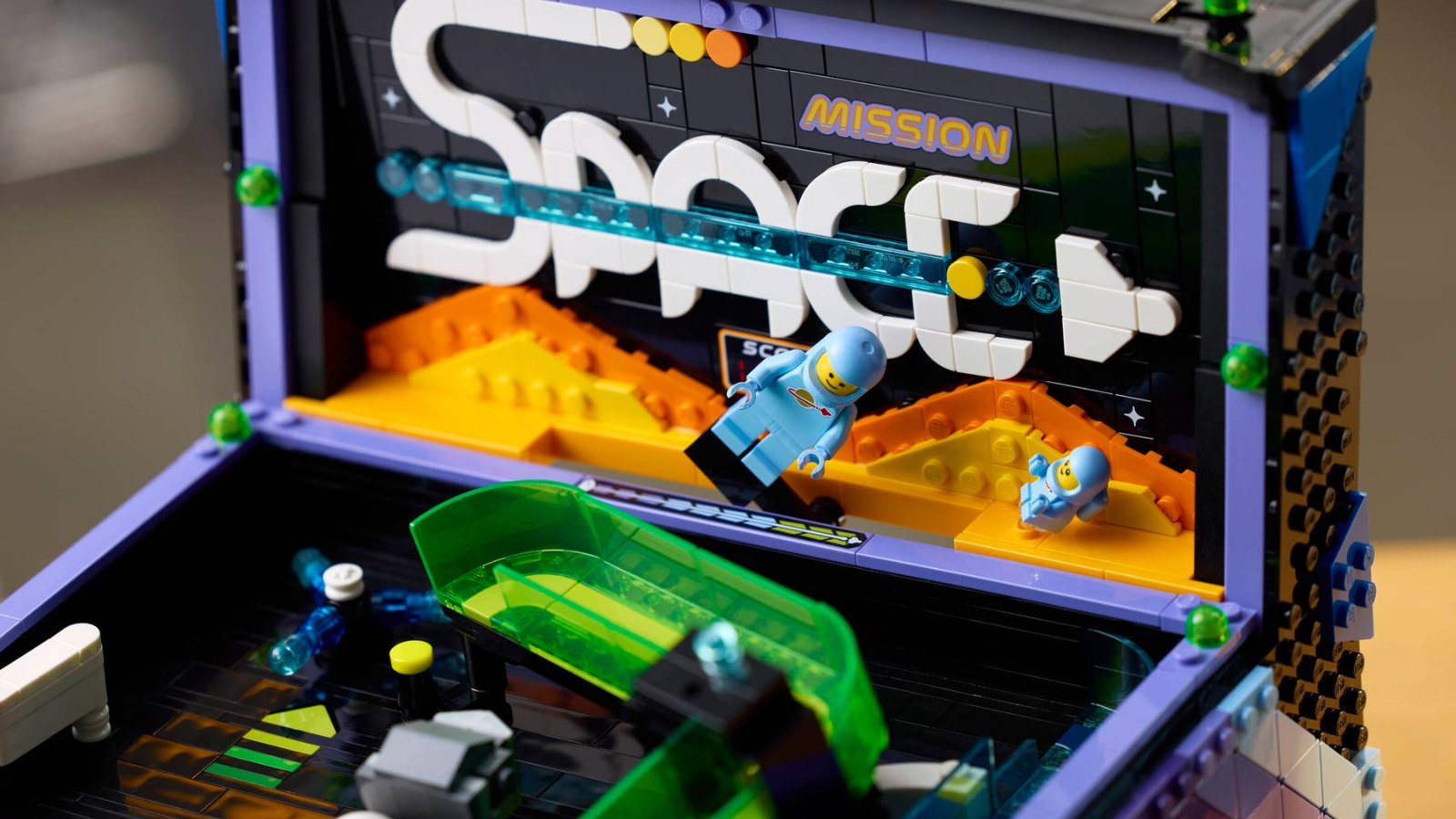 Lego Arcade Pinball Machine intext 1