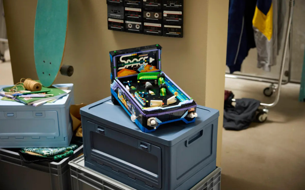 Lego’s gloriously retro Pinball Machine lets you build it (and then play it) Lego Arcade Pinball machine header