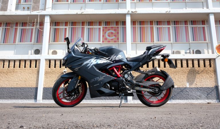 TVS Apache RR310