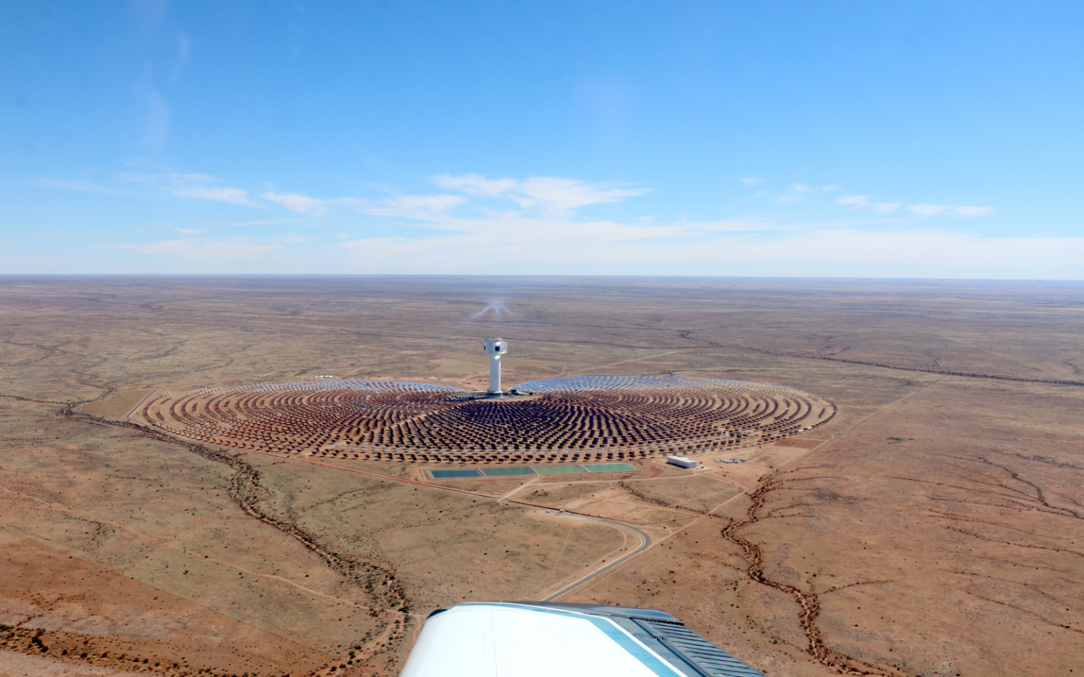 South Africa is overlooking solar technology that can keep generating electricity after sunset Khi Solar One header