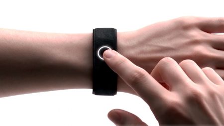 The Persona band takes another shot at giving us wearable AI – will it actually work? Persona band main