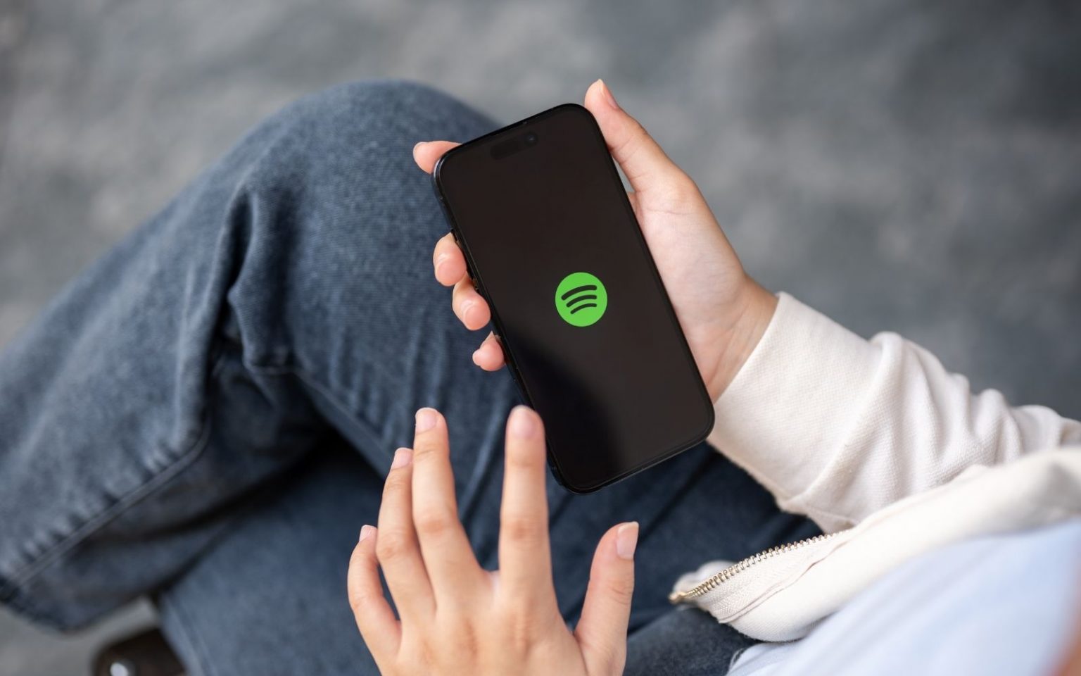 Spotify adds a setting that stops your kid’s music from tainting your algorithm Spotify header