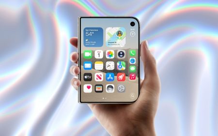 Light Start: An iPhone Duo Max, Project Phoenix slips through the cracks, Inbound+ at the tracks, and Warcraft 3 is back iPhone Duo header2