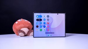 Samsung Galaxy Fold 8