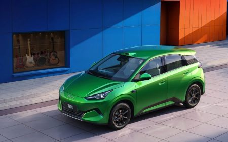 BYD’s new 2027 Dolphin Surf can charge to 70% in only 5 minutes Second-gen BYD Seagul (AKA Dolphin Surf) header